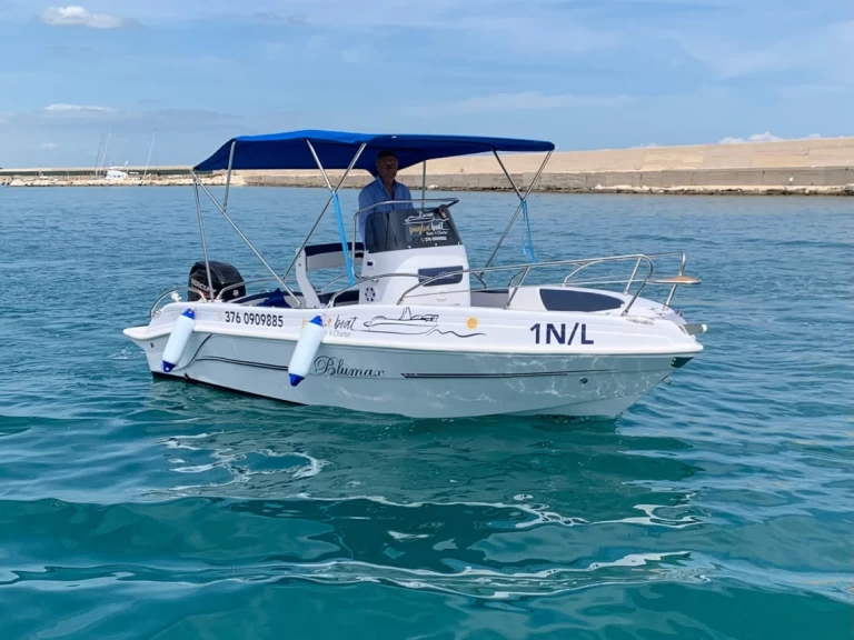 Yacht charter Bisceglie - tancredi BLUMAX 19 PRO on SamBoat