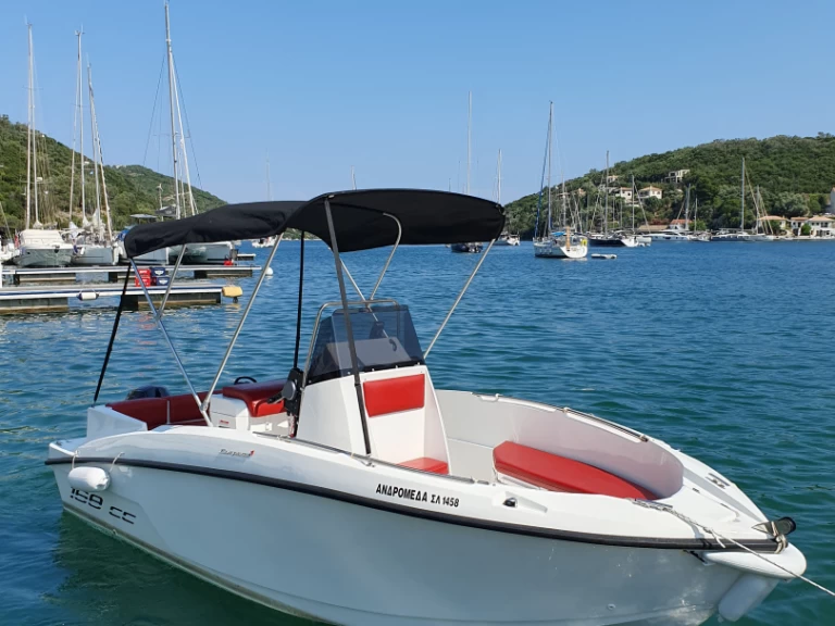 Motorboat hire in Órmos Sívota - Compass 165cc