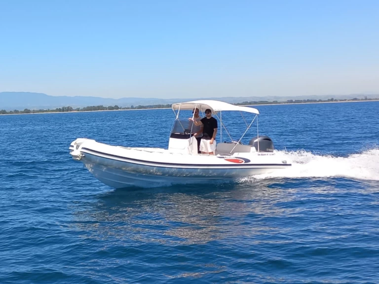 Yacht hire Órmos Sívota cheap Selva D680