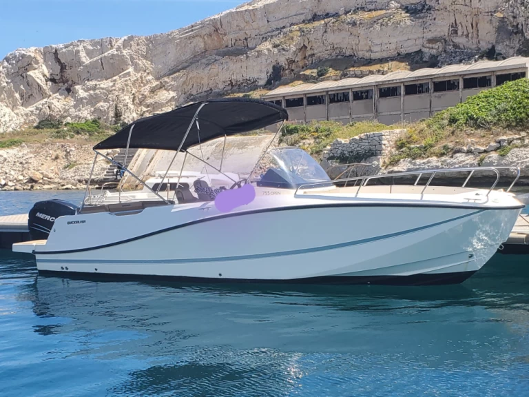 Yacht hire Marseille cheap Active 755 open