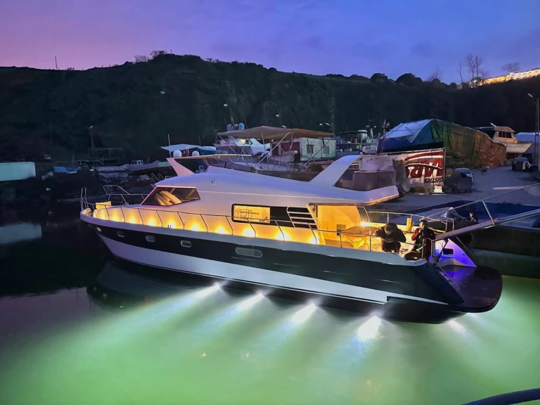 Yacht charter Beşiktaş - costom made  costom made on SamBoat