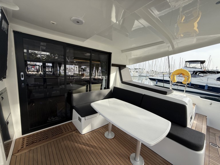 Lagoon Lagoon 42 charter bareboat or skippered in  Alimos