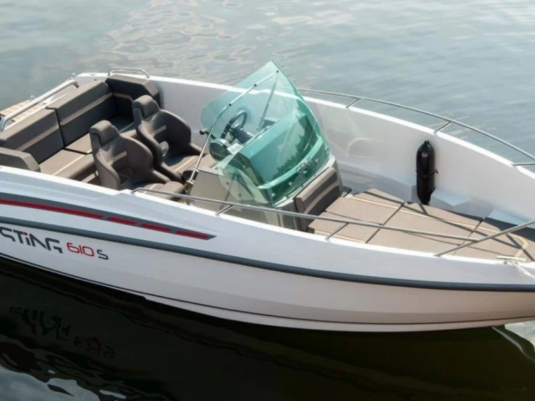 Charter a Nordkapp STING 610s in Trébeurden on Samboat