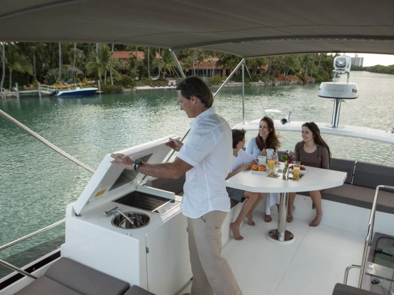 Motorboat to hire Trébeurden at the best price