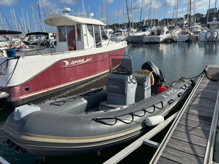 Hire a 3dtender Xpro 535  Trébeurden