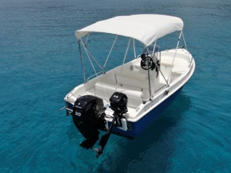 Motorboat to hire Kardamyli at the best price