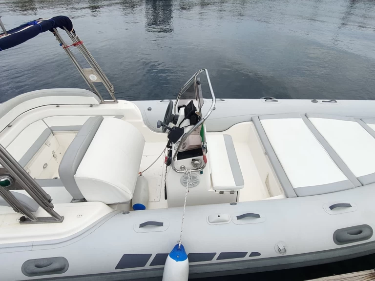 Hire RIB with or without skipper Bsc Milazzo