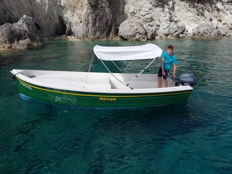 Hire Motorboat with or without skipper Nautis Ponza