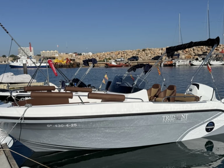 Yacht hire l'Escala cheap 630 Open