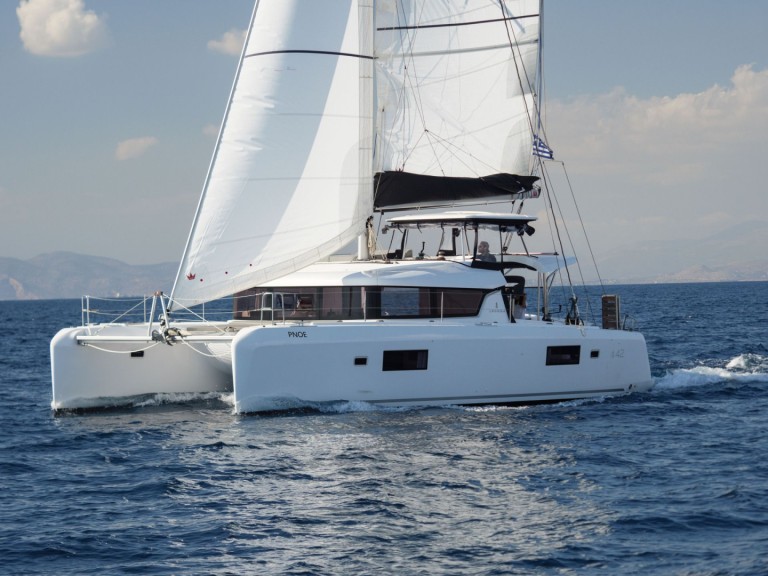 Yacht charter Kalamata - Lagoon Lagoon 42 on SamBoat