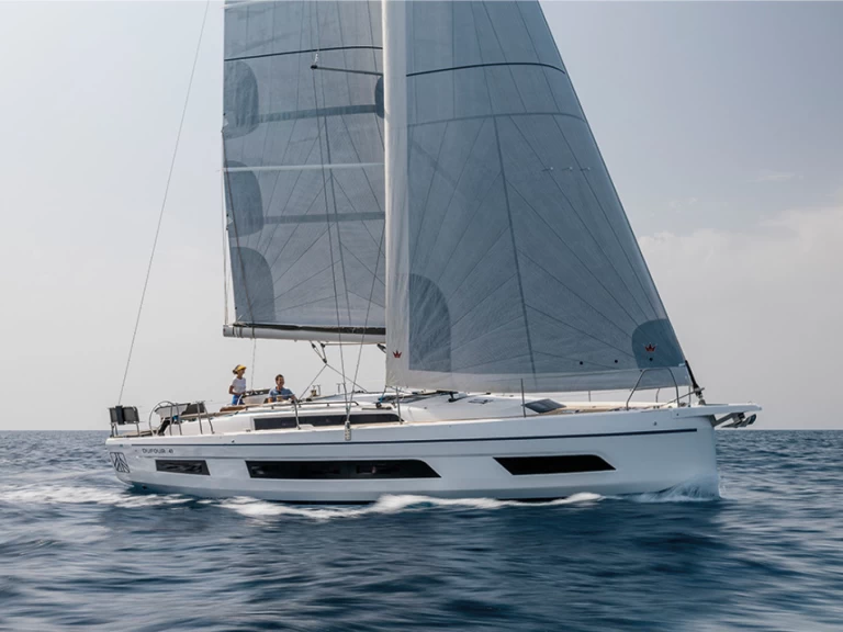 Sailboat hire in Palermo - Dufour Dufour 41