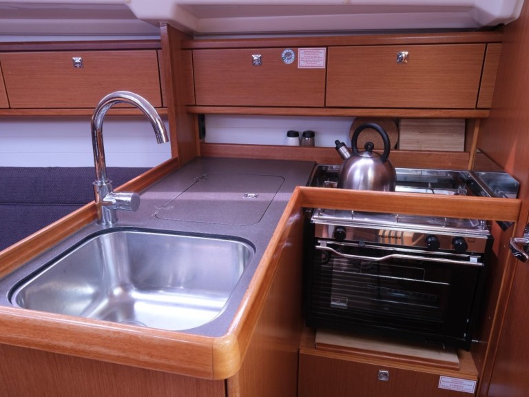 Yacht charter Fethiye - Bavaria Bavaria 33 Cruiser on SamBoat