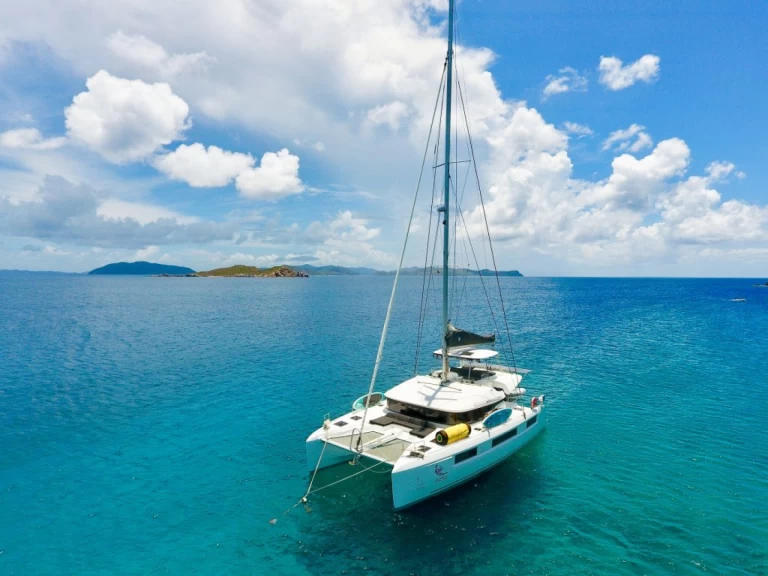 Charter a Lagoon Lagoon 50 in Road Town on Samboat
