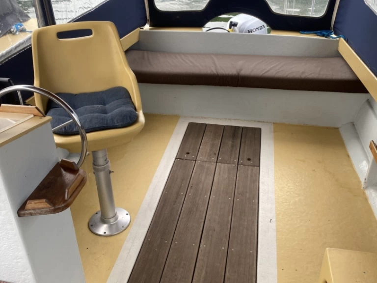 Tagescharter Barkasse charter bareboat or skippered in  Waren (Müritz)