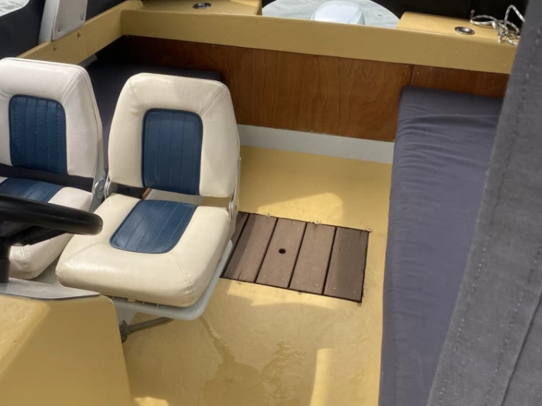 Tagescharter Barkasse charter bareboat or skippered in  Waren (Müritz)