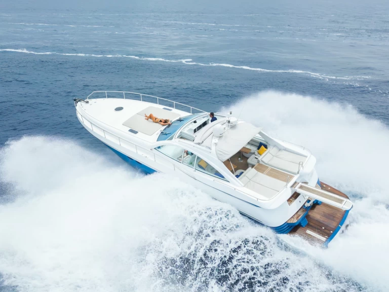 Hire Luxury Yacht with or without skipper Pershing Ibiza Town