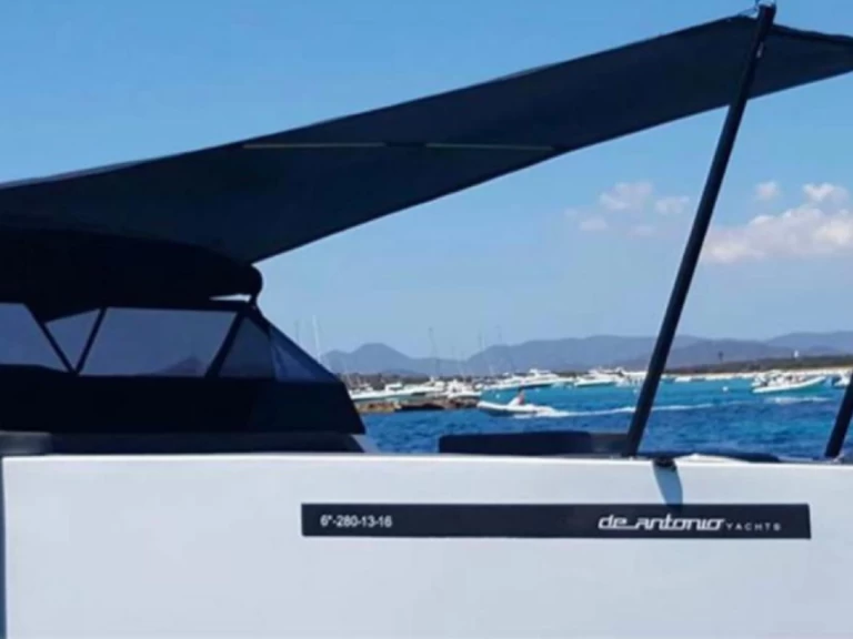 Charter a DE ANTONIO Yachts D33 Open in Ibiza Town on Samboat