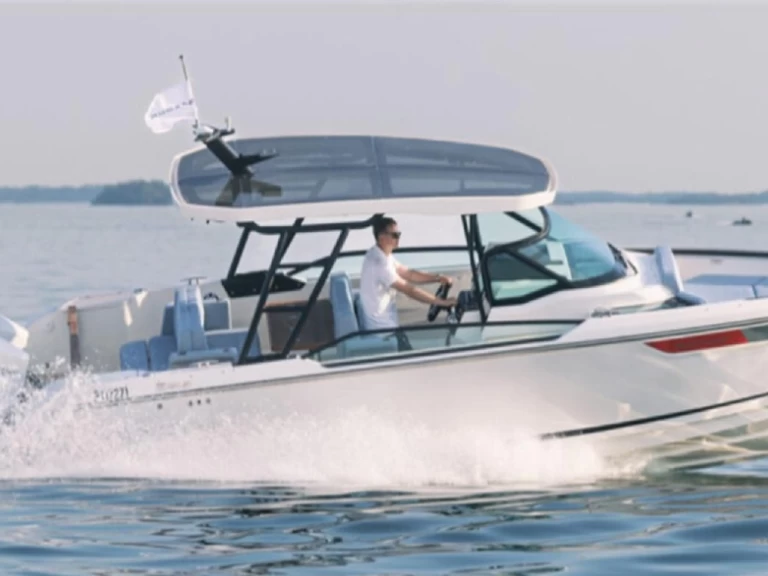 Motorboat to hire Ibiza Town at the best price