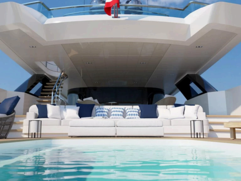 Hire Luxury Yacht Custom Made with a boat licence