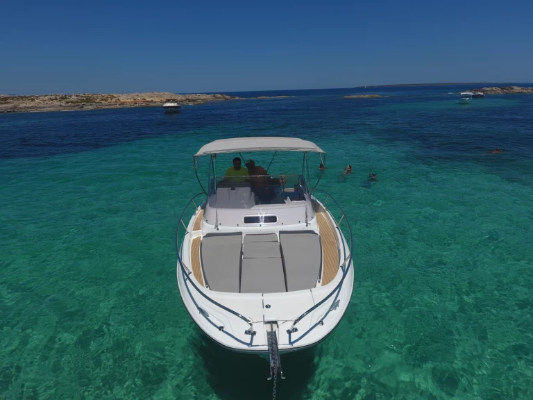 Yacht charter Ibiza Town - Jeanneau  9.0 WA on SamBoat