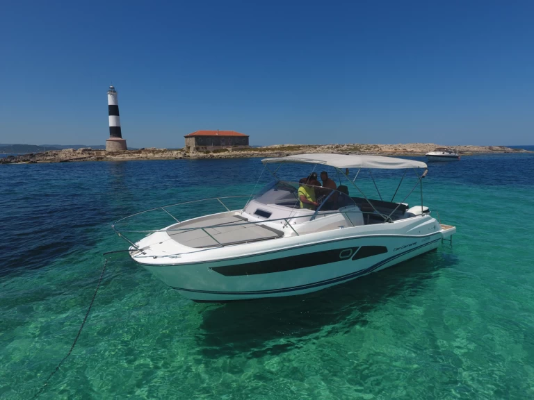 Motorboat hire in Ibiza Town - Jeanneau  9.0 WA