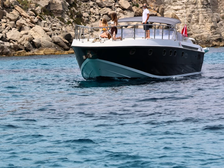 Motorboat to hire Trapani at the best price