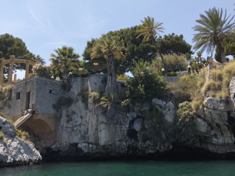 Hire RIB Lord  with a boat licence