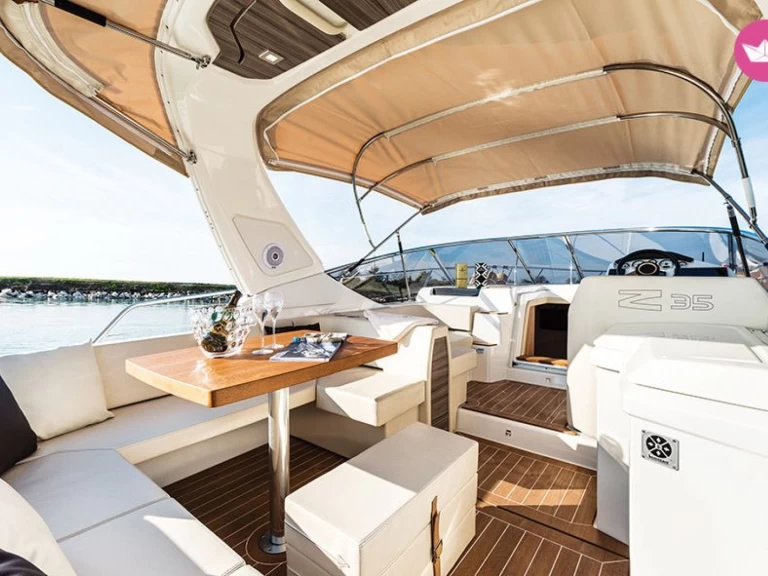 Yacht hire Taormina cheap Z35