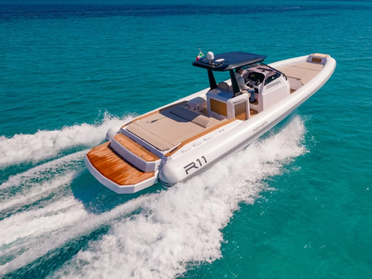 RIB to hire Taormina at the best price