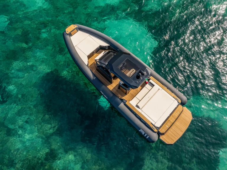 Yacht charter Taormina - Renier R11 on SamBoat