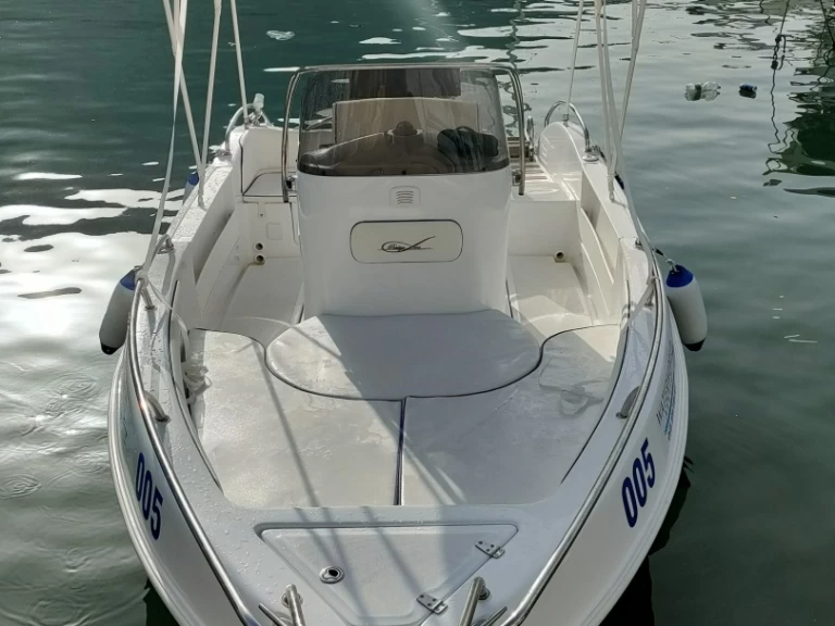 Yacht hire Porto Castellammare del Golfo cheap Prestige 19.2