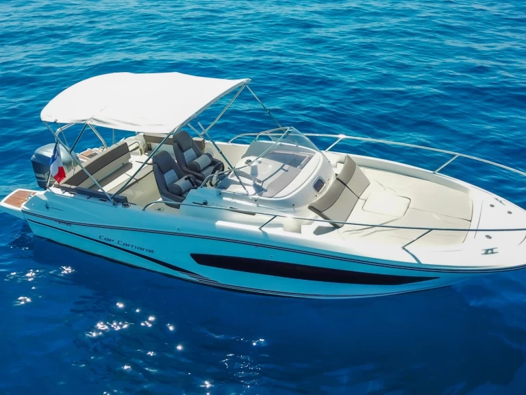 Motorboat to hire Antibes at the best price