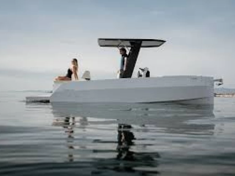 Hire Motorboat with or without skipper Lasai Antibes