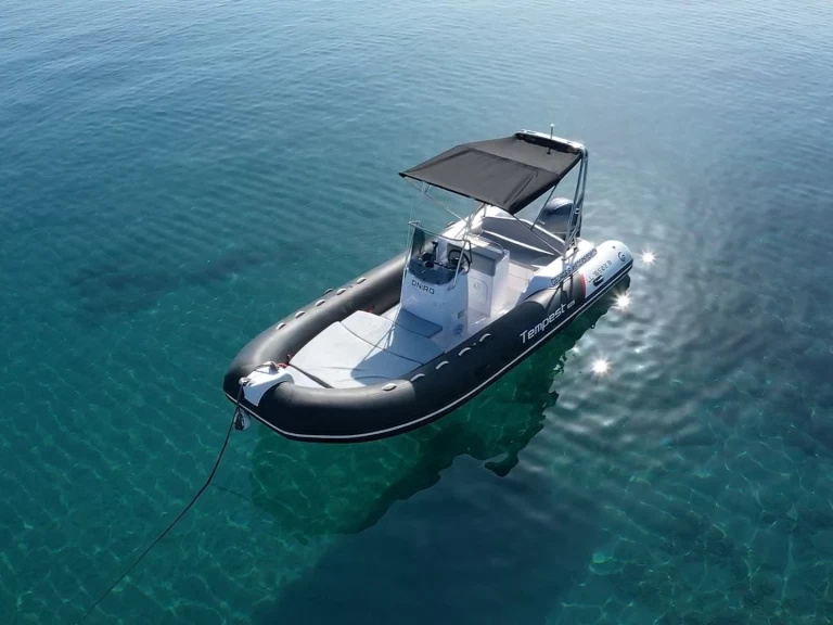 Yacht hire Latchi cheap Tempest 625 Easy