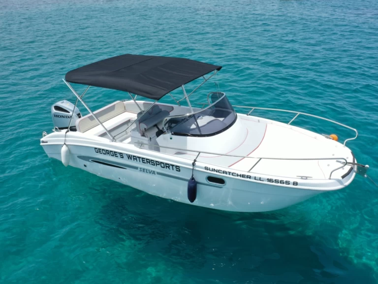 Yacht charter Latchi - Selva SELVA - SUN DECK CLASSIC LINE SD 7.0 CABIN on SamBoat