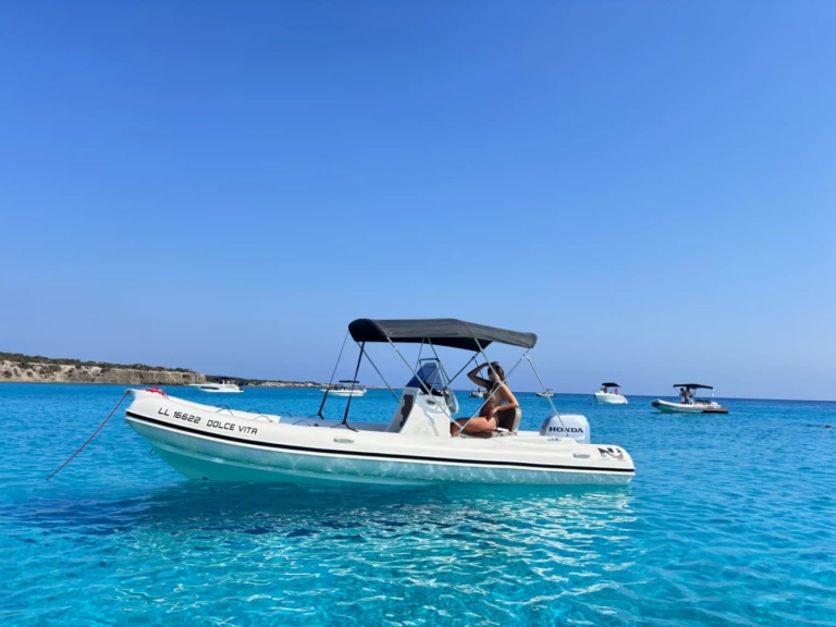Charter a Nuova Jolly NUOVA JOLLY 585 in Latchi on Samboat