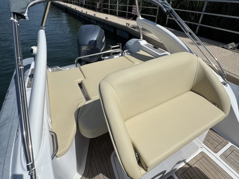 RIB hire in Mandelieu-la-Napoule - Sacs Sacs S 780