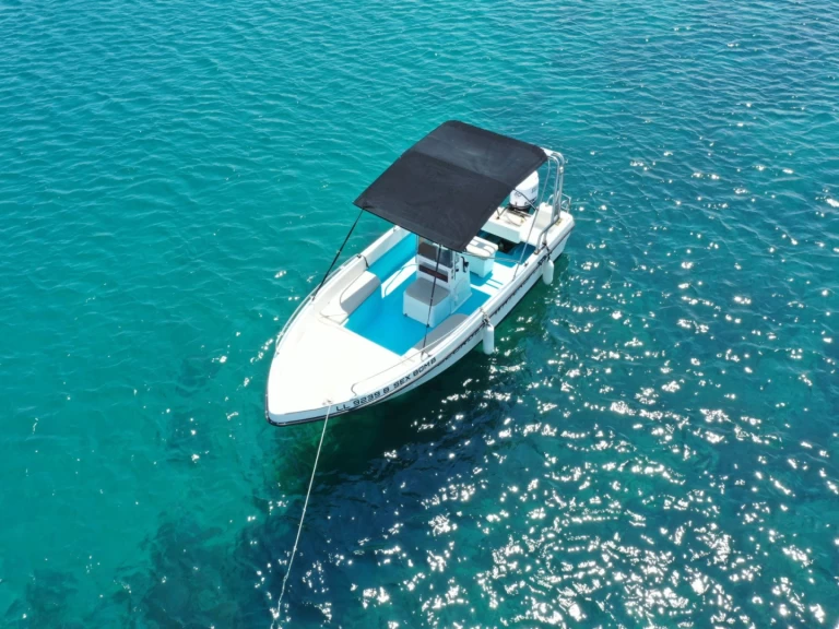 Motorboat hire in Latchi - IORDANOU LTD AMATHUNTA 180