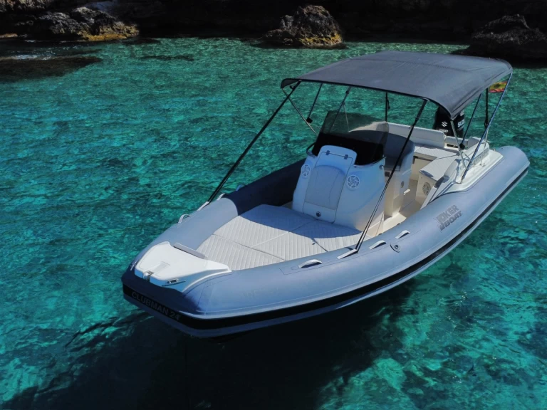 Charter a Joker Boat Clubman 24 in Santa Eulària des Riu on Samboat