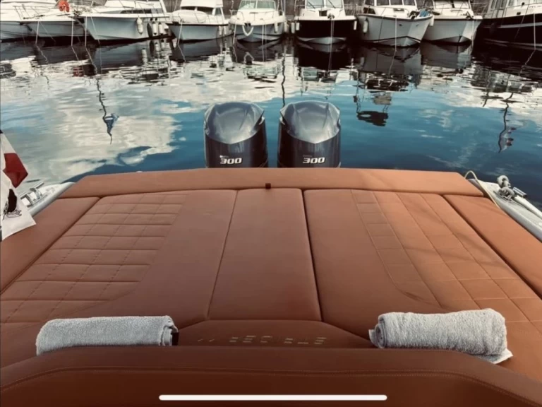 Yacht hire Ajaccio cheap SACS 10 STRIDER