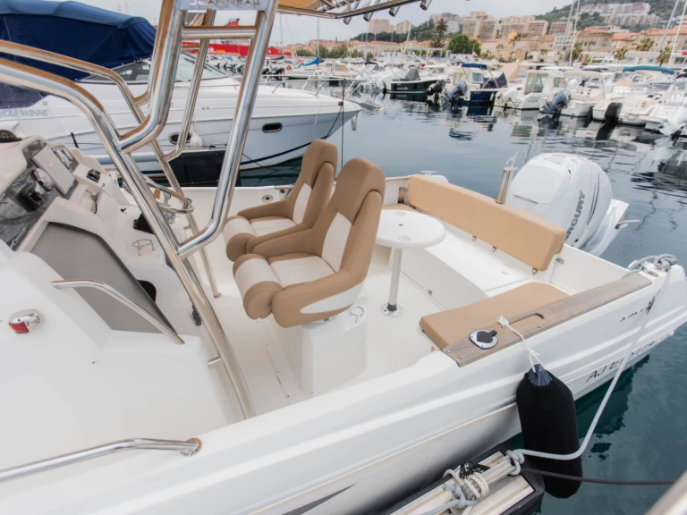 Charter a Bénéteau Cap Camarat 7.5 CC in Ajaccio on Samboat