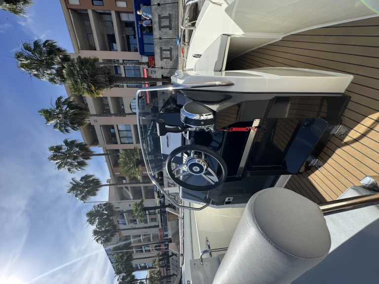 Motorboat to hire Argelès-sur-Mer at the best price