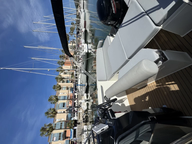 Nuva Nuva M6 Open charter bareboat or skippered in  Argelès-sur-Mer