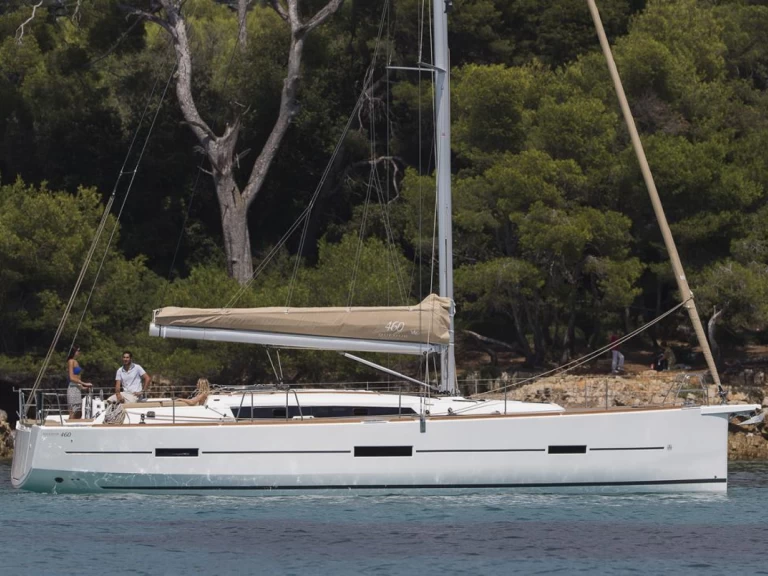 Sailboat hire in Pula - Dufour Dufour 460 Grand Large