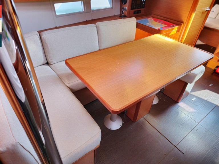 Yacht charter Kaštel Gomilica - Dufour Dufour 390 Grand Large on SamBoat