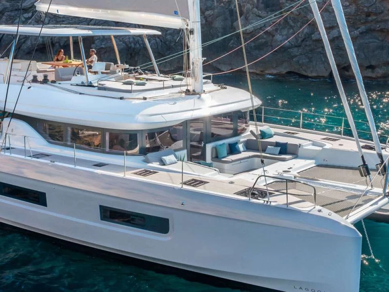 Luxury Yacht hire in Olbia - Lagoon Sofia