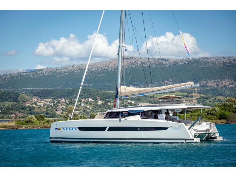 Yacht hire Lefkáda cheap Aura 51