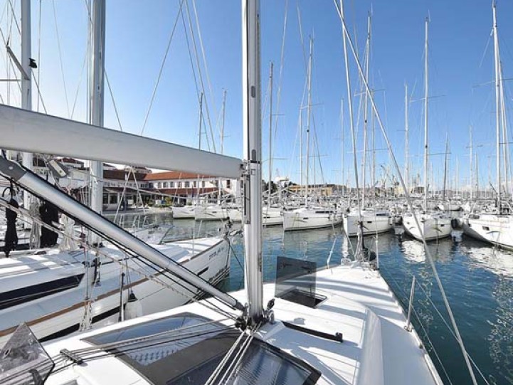 Dufour Dufour 382 Grand Large charter bareboat or skippered in  Pula