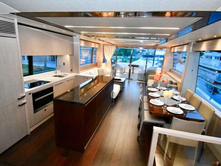 Yacht hire Miami cheap Do it Anyway
