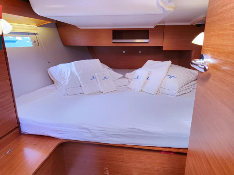 Hire Sailboat with or without skipper Dufour Rogoznica